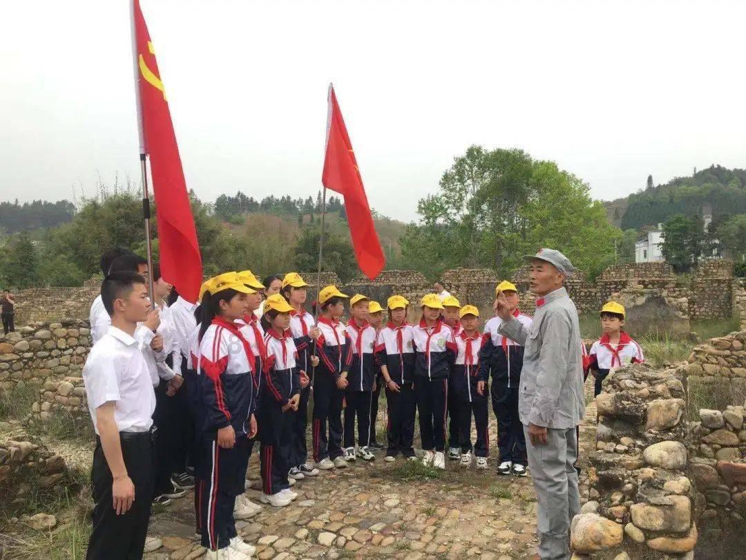 全省两会准备就绪气氛热烈