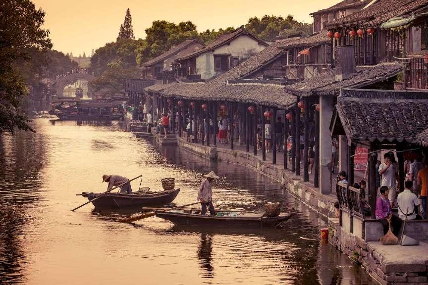 广东省政协委员胡智荣:建议设立“大湾区慈善周”