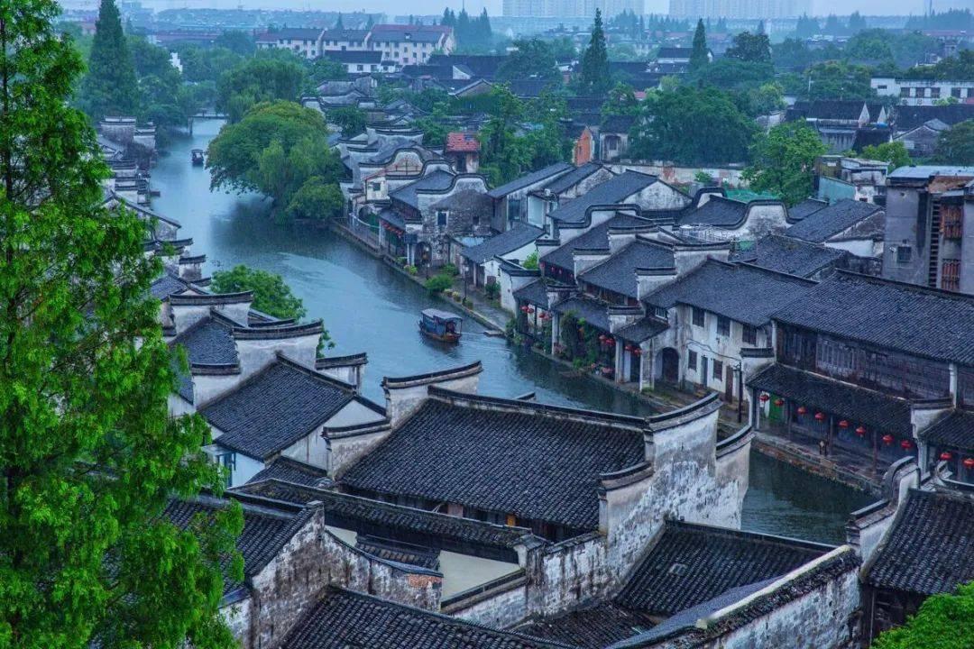 成都这周天气热到让人绝望，高温天气下如何防范中暑？游戏画面